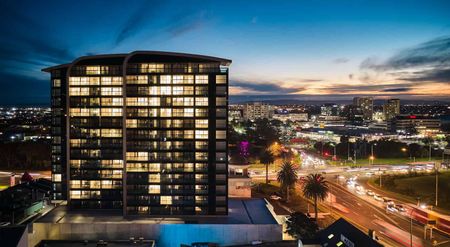 Well Presented 1-Bedroom Home in Manukau with Carpark - Photo 4