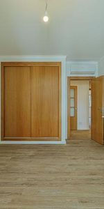 Moderno Apartamento T3 para Arrendar no Estoril Sem Móveis - Foto 3