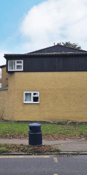 Kiln Shaw, Langdon Hills, Basildon SS16, London - Photo 1