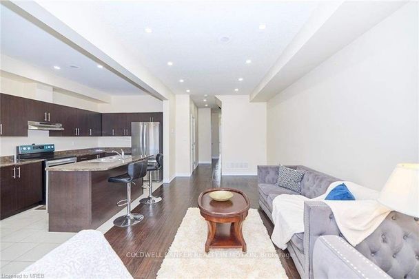 For Lease - 6667 Cropp Street, Niagara Falls, Ontario - Photo 1