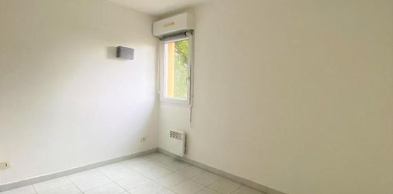 Location Appartement 2 pièces 31m² PUYRICARD 13540 - Photo 2