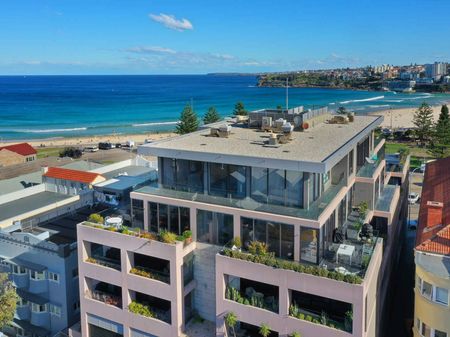 Opulent Beachfront Penthouse with Stunning Bondi Beach Views. - Photo 2