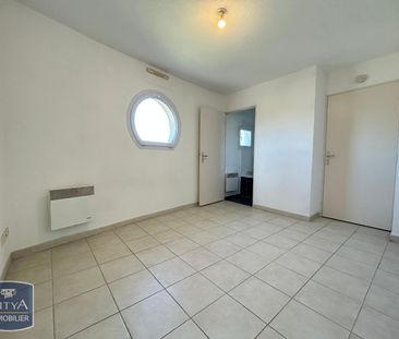 Location Appartement 2 pièces 39m² MORIERES LES AVIGNON 84310 - Photo 1