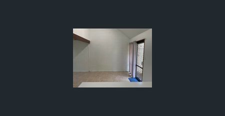 3 Bedroom Townhouse in Small Complex - Photo 5