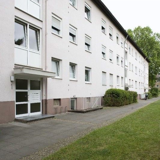 Neues Zuhause gesucht? - 2-Zimmerwohnung mit Balkon! - Photo 1