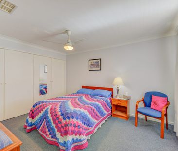 19 Waree Dr, Hillvue, NSW 2340 - Photo 5