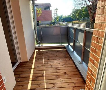Location Appartement 2 pièces 39m² ESCALQUENS 31750 - Photo 5