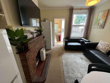 : George Road, Guildford, - En Suite, GU1 - Photo 2