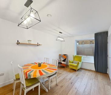 3 bedroom terraced house to rent - Photo 4