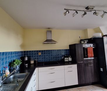 moderne 3- RWE mit Balkon im Dachgeschoss / Südstadt ! - Photo 3