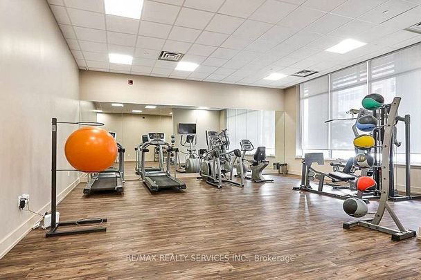 For Lease - 216 Oak Park Boulevard Unit# 420, Oakville, Ontario - Photo 1