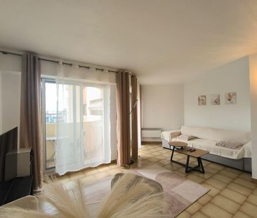 Location Appartement 1 pièce 33m² - Photo 2