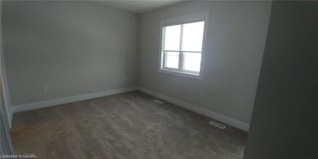 For Lease - 56 Munch Avenue, Cambridge, Ontario - Photo 2