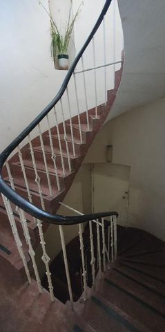 4 bedroom flat to rent - Photo 2