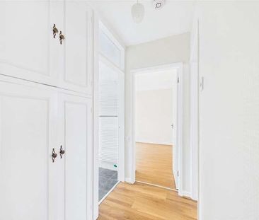 Garden Court, Birkenhead, CH42 - Photo 3