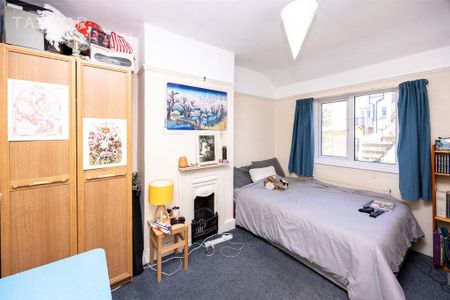 3 bedroom terraced house to rent - Photo 3