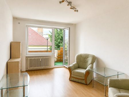 Pronájem bytu 2+1 56 m² - Fotografie 2