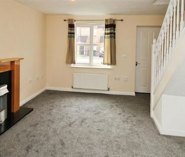 2 bedroom terraced house to rent - Photo 2