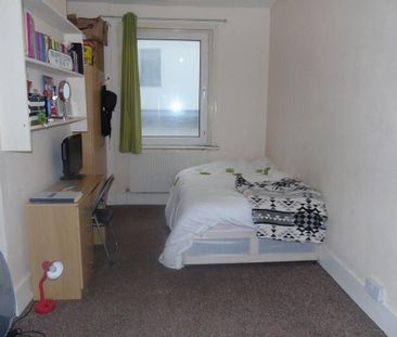 5 bedroom terraced house to rent - Photo 1