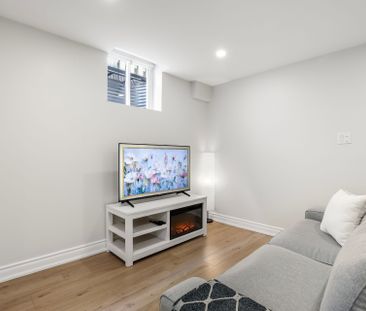For Lease - 891 Willowbank Trail Unit# Lower, Mississauga, Ontario - Photo 4