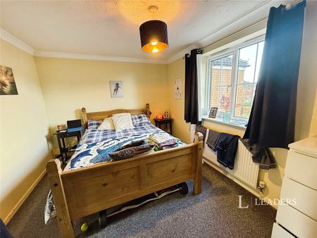 2 bedroom property to rent Tannery Close, Bourne, PE10 - Photo 4