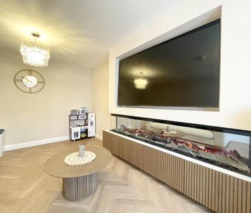 4 bedroom detached house to rent - Photo 4