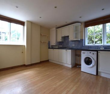 3 Bedroom End Terrace To Let - Photo 5