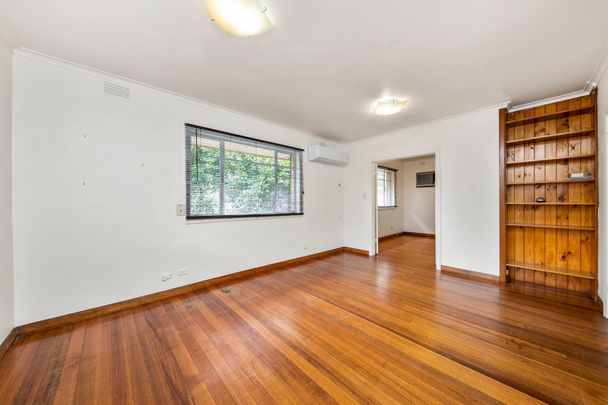 22 Milton Street, Nunawading - Photo 1