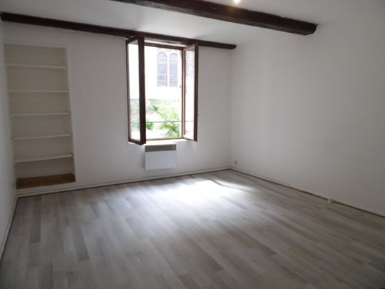 RUE SAINT NICOLAS - (DISPONIBILITE IMMEDIATE) - Photo 1