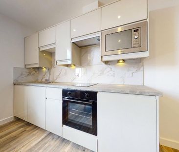 Studio to rent - Photo 3