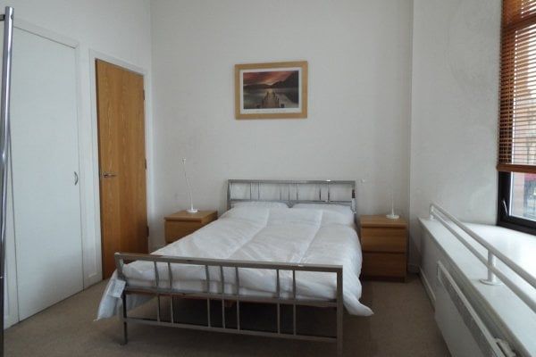 Renfrew Chambers, Glasgow, G2 - Photo 1