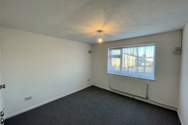 Caudle Avenue, Lakenheath, BRANDON - Photo 1