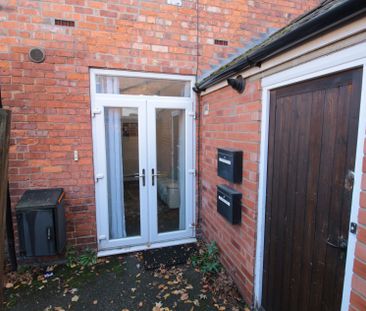 Flat 5, 23 The Avenue, Lincoln, - Photo 1