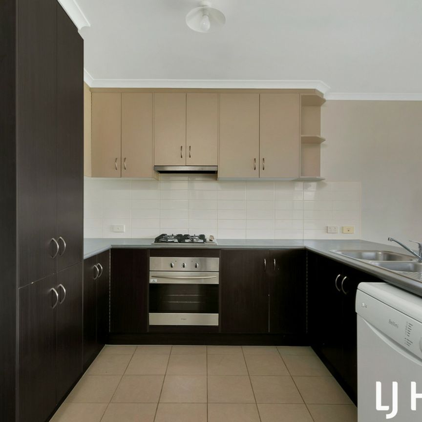 Spacious family home! - Photo 1