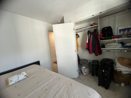 3 bedroom Townhouse - Photo 4