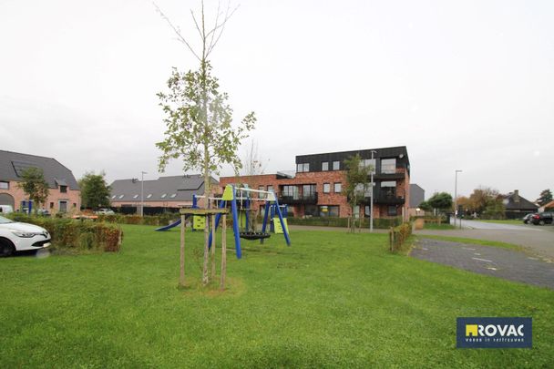 Prachtig afgewerkt appartement met terras en tuin! - Photo 1