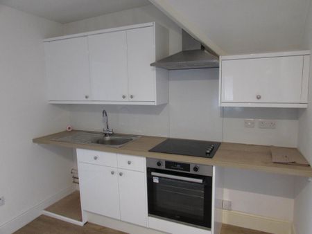 1 bedroom maisonette to rent - Photo 4