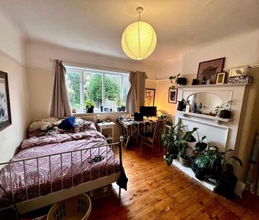 3 bedroom semi-detached house to rent - Photo 5