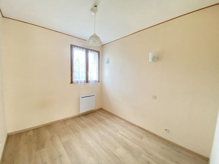 Location Appartement 2 pièces 27m² VILLEBON SUR YVETTE 91140 - Photo 2