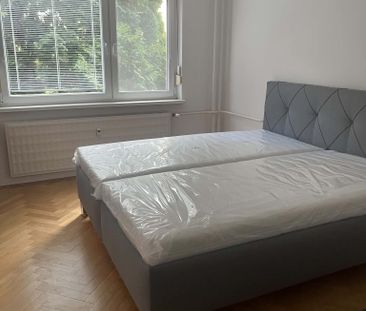 Ponúkame na prenájom kompletne zrekonštruovaný 3-izbový byt na Sput... – Fotografia 4