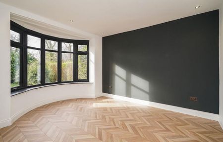 4 bedroom detached house to rent - Photo 3