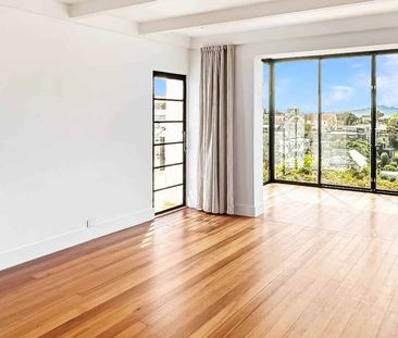 Sophisticated Living in Parnell with Stunning ... - Photo 3