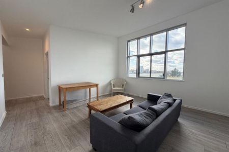 3 bedroom apartment to rent - Photo 3