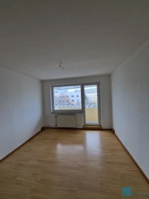 Gemütliche Wohnung mit Balkon und Einbauküche - Foto 1