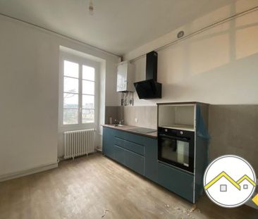 Location Appartement 4 pièces 113m² CHATEAUBRIANT 44110 - Photo 2