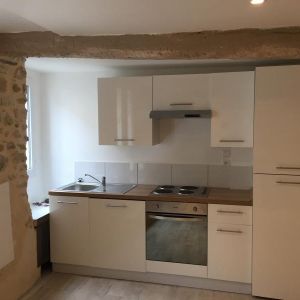 Location Appartement 2 pièces 39m² ST MAMERT DU GARD 30730 - Photo 2