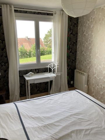 Location Appartement 2 pièces 31m² BLONVILLE SUR MER 14910 - Photo 3