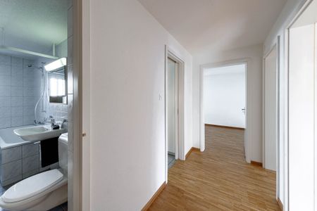 Schöne Wohnung in gepflegter Liegenschaft - Photo 5