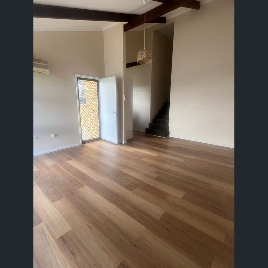 Spacious North Tamworth Unit - Photo 1