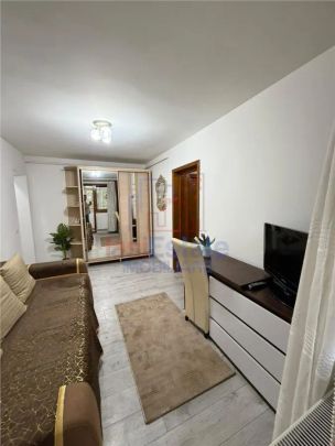 Apartament cu o camera, etajul 1, zona Ciurchi - Photo 1